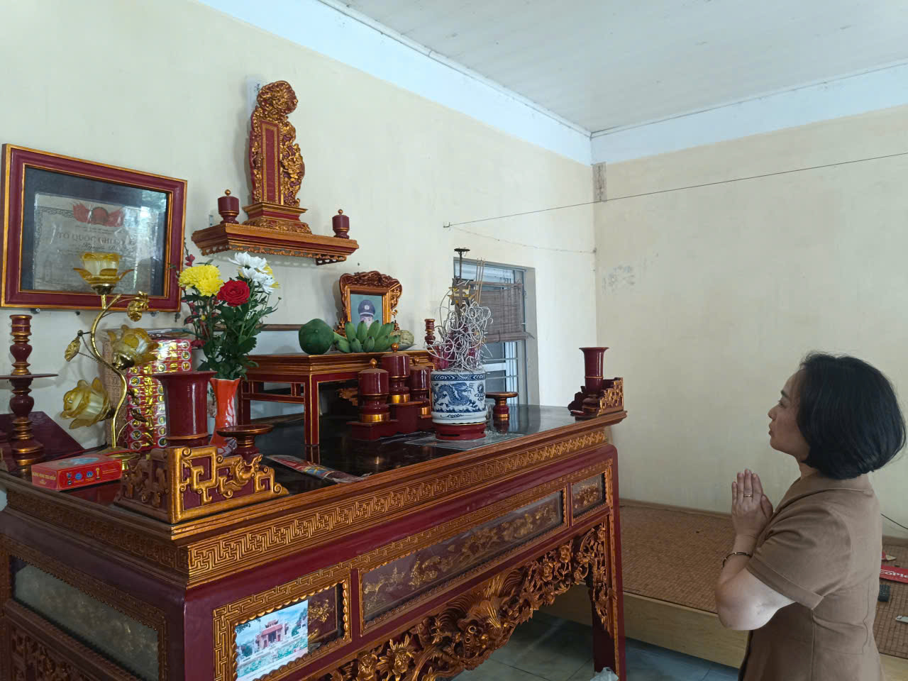 Hội LHPN Hà Nội thăm, tặng quà mẹ, vợ liệt sĩ và người có công nhân dịp 27/7 - ảnh 3