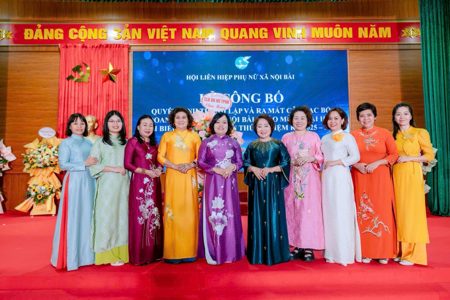Xã Nội Bài, TP Hà Nội công bố quyết định thành lập Câu lạc bộ nữ doanh nhân xã - ảnh 1