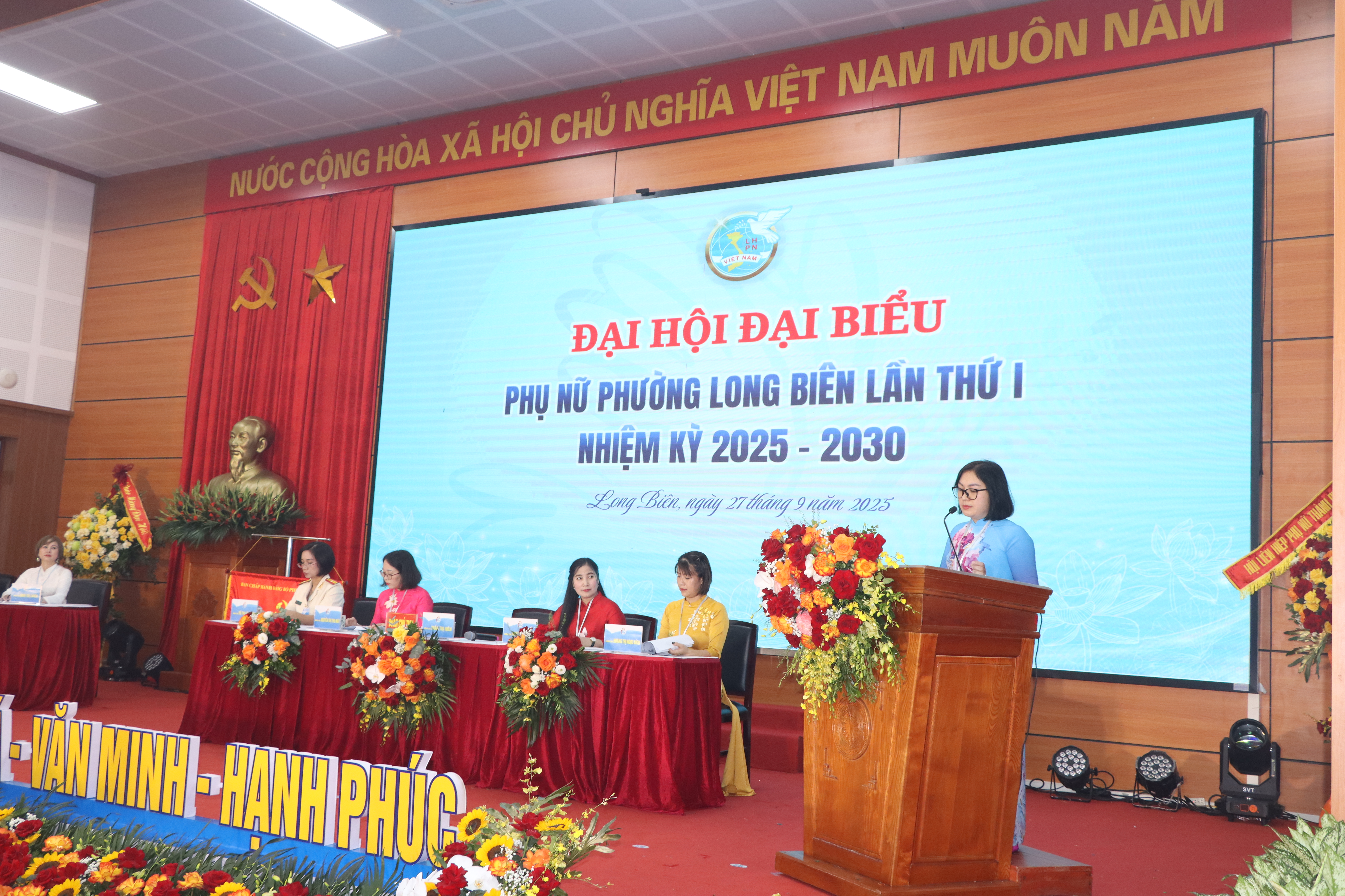 Phụ nữ Long Biên đẩy mạnh chuyển đổi số, ứng dụng công nghệ thông tin trong hoạt động Hội - ảnh 3