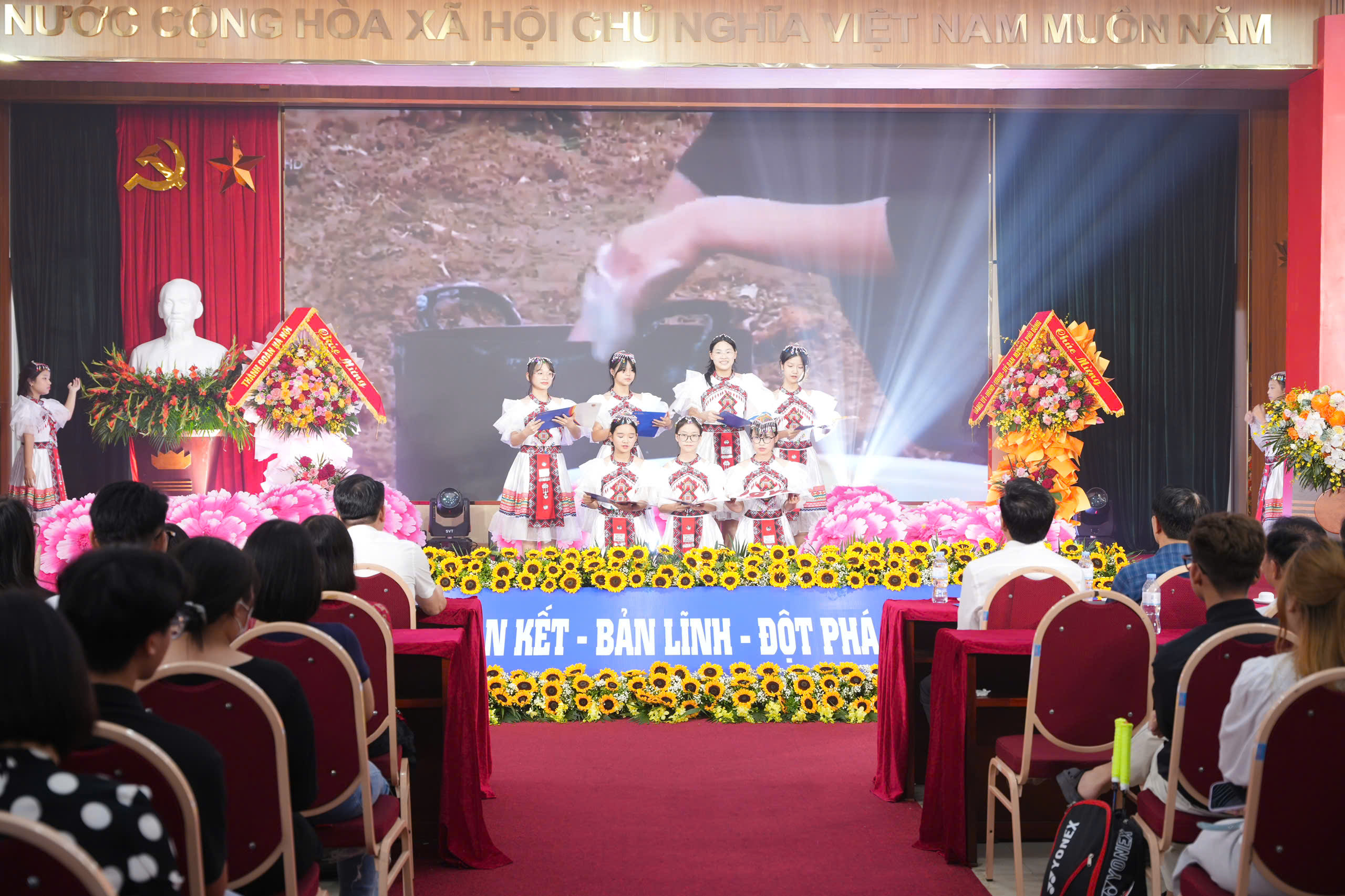 UBND xã Phù Đổng: Khai mạc Tuần lễ học tập suốt đời - ảnh 2