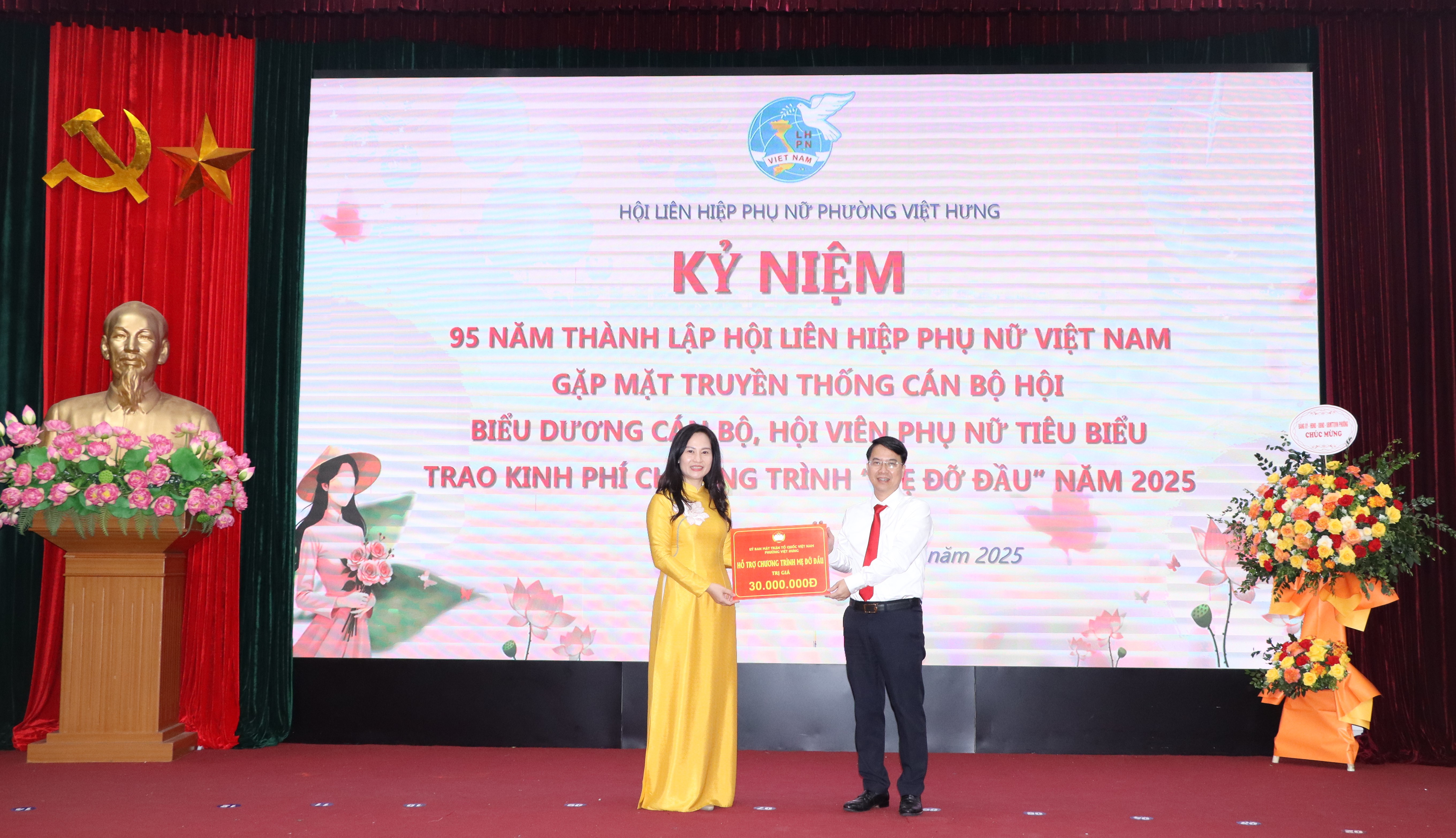 Hội LHPN phường Việt Hưng xây dựng tổ chức Hội vững mạnh toàn diện - ảnh 11
