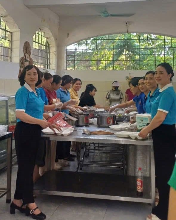 Phụ nữ xã Trung Giã, Hà Nội lan tỏa những việc làm ý nghĩa vì cộng đồng - ảnh 3