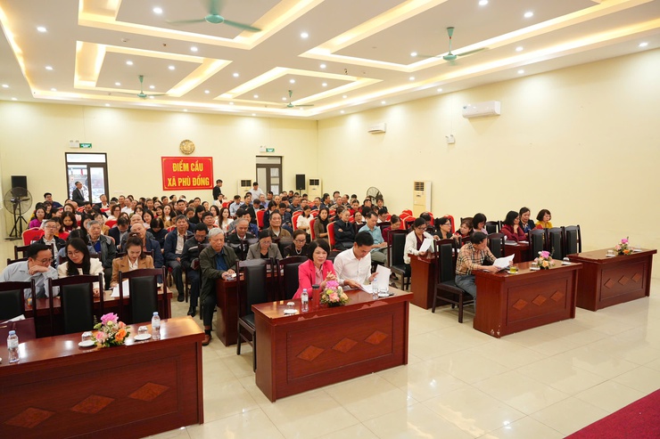 Xã Phù Đổng: Nâng cao chất lượng sinh hoạt chi bộ trong giai đoạn mới - ảnh 2