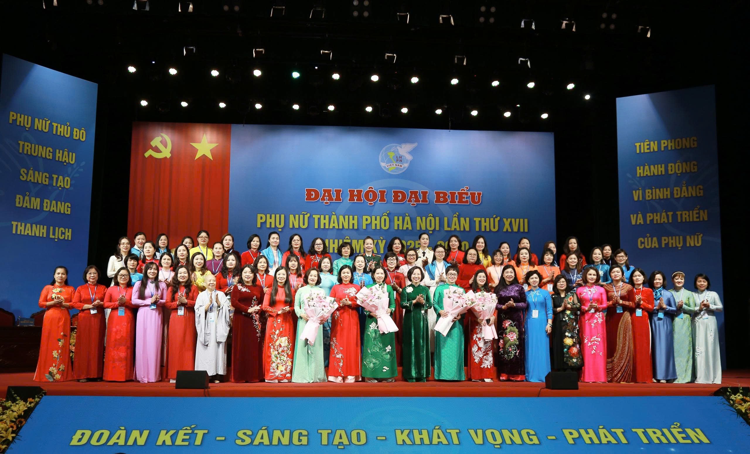 Bế mạc Đại hội Đại biểu Phụ nữ thành phố Hà Nội lần thứ XVII, nhiệm kỳ 2025-2030 - ảnh 2