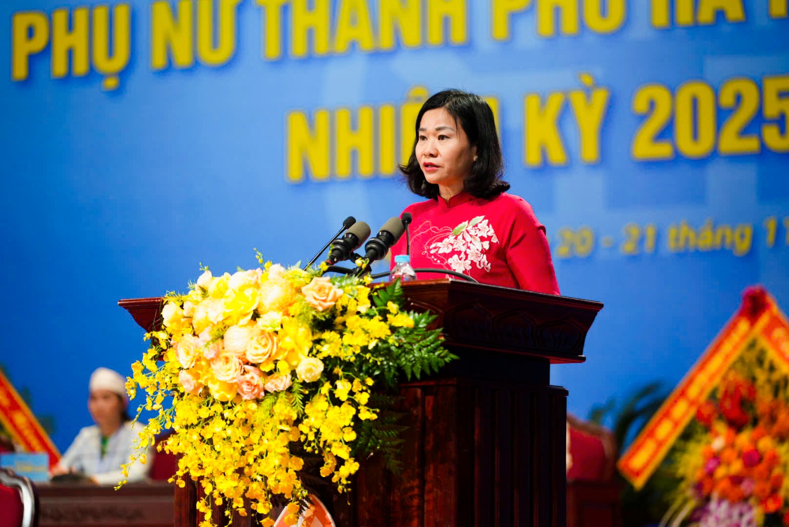 Phụ nữ thành phố Hà Nội phải đi đầu, trở thành điểm sáng, dẫn dắt phụ nữ cả nước về chuyển đổi số - ảnh 3