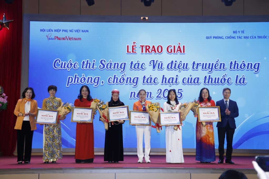 Hà Nội đoạt 1 giải Ba và 4 giải Khuyến khích cuộc thi Sáng tác Vũ điệu truyền thông phòng, chống tác hại của thuốc lá năm 2025 - ảnh 7