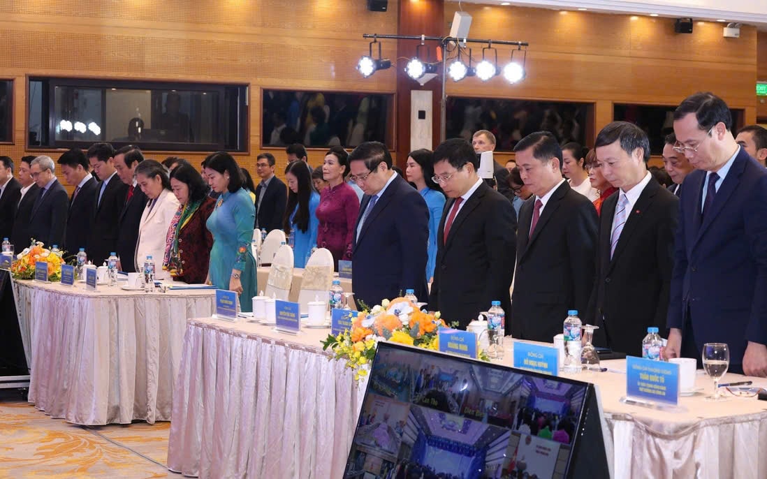 Thủ tướng chính phủ: Phụ nữ Việt Nam phát huy tinh thần “3 tiên phong”, “5 làm chủ” trong khởi nghiệp sáng tạo - ảnh 1