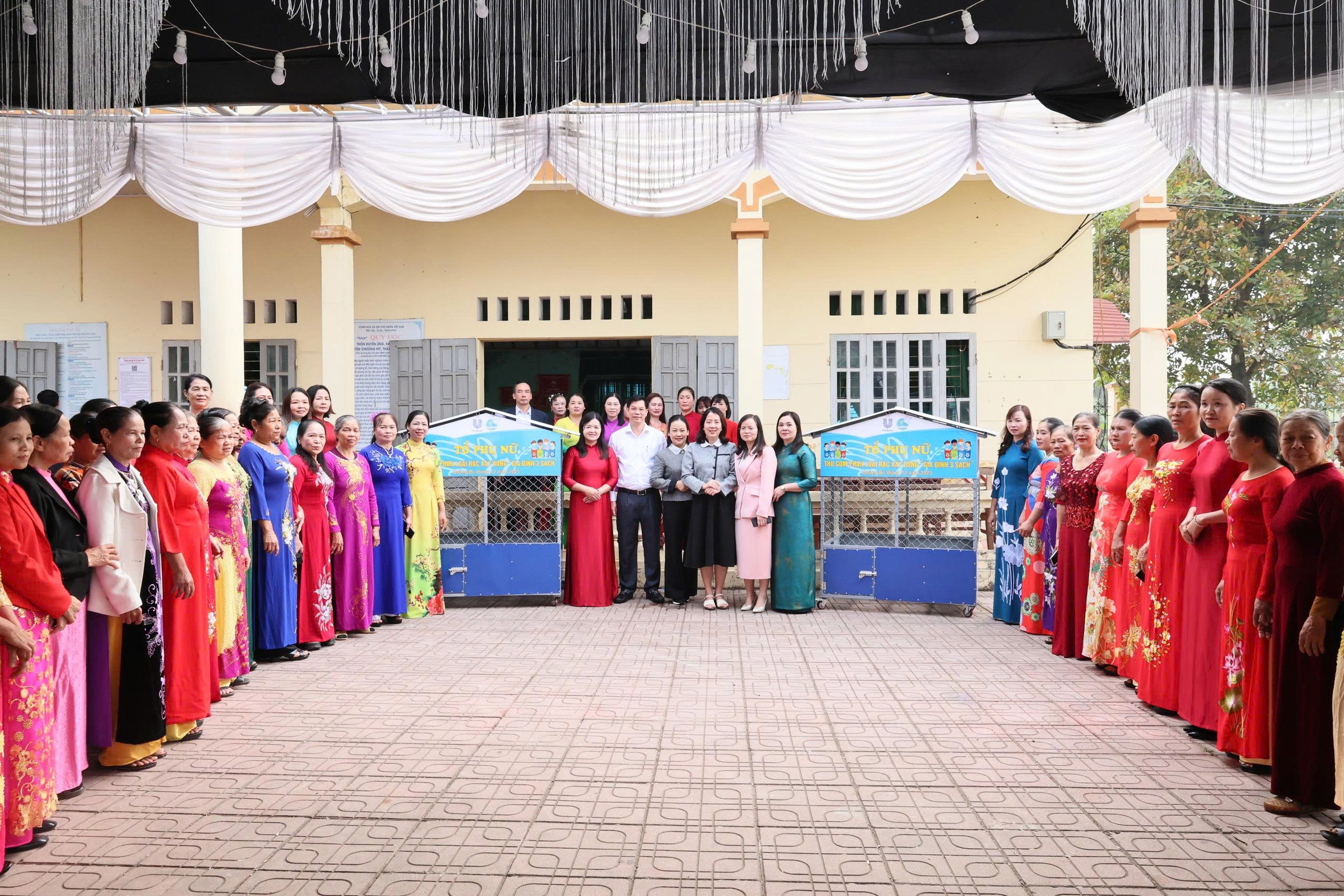 Ra mắt mô hình “Thu gom, phân loại rác xây dựng gia đình 3 sạch” tại xã Quảng Bị - ảnh 4