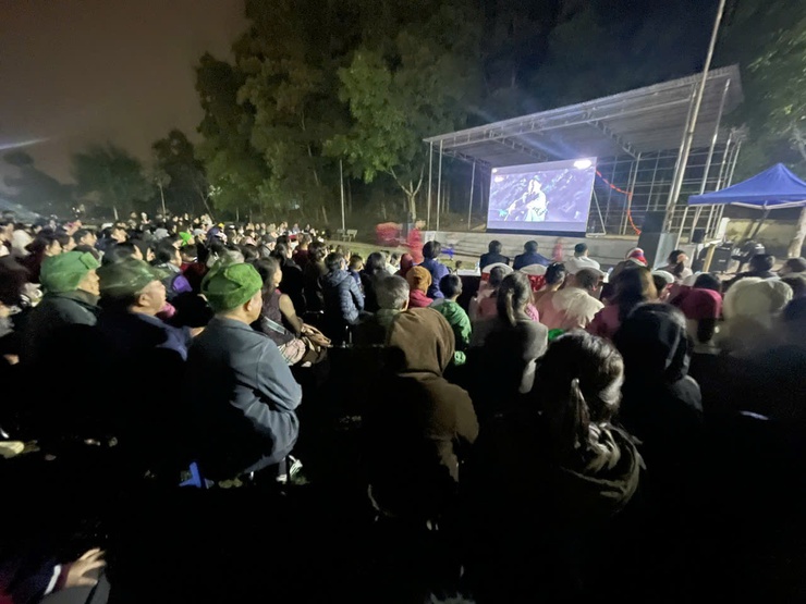 Lan tỏa tinh thần yêu nước, niềm tự hào dân tộc qua chương trình chiếu phim “Mưa đỏ” - ảnh 8