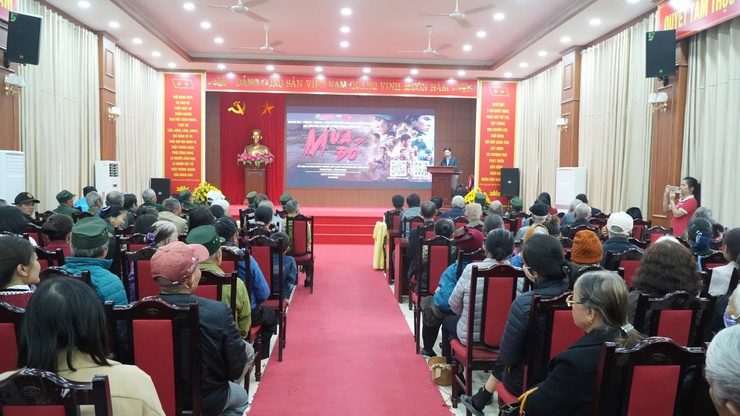Lan tỏa tinh thần yêu nước, niềm tự hào dân tộc qua chương trình chiếu phim “Mưa đỏ” - ảnh 10