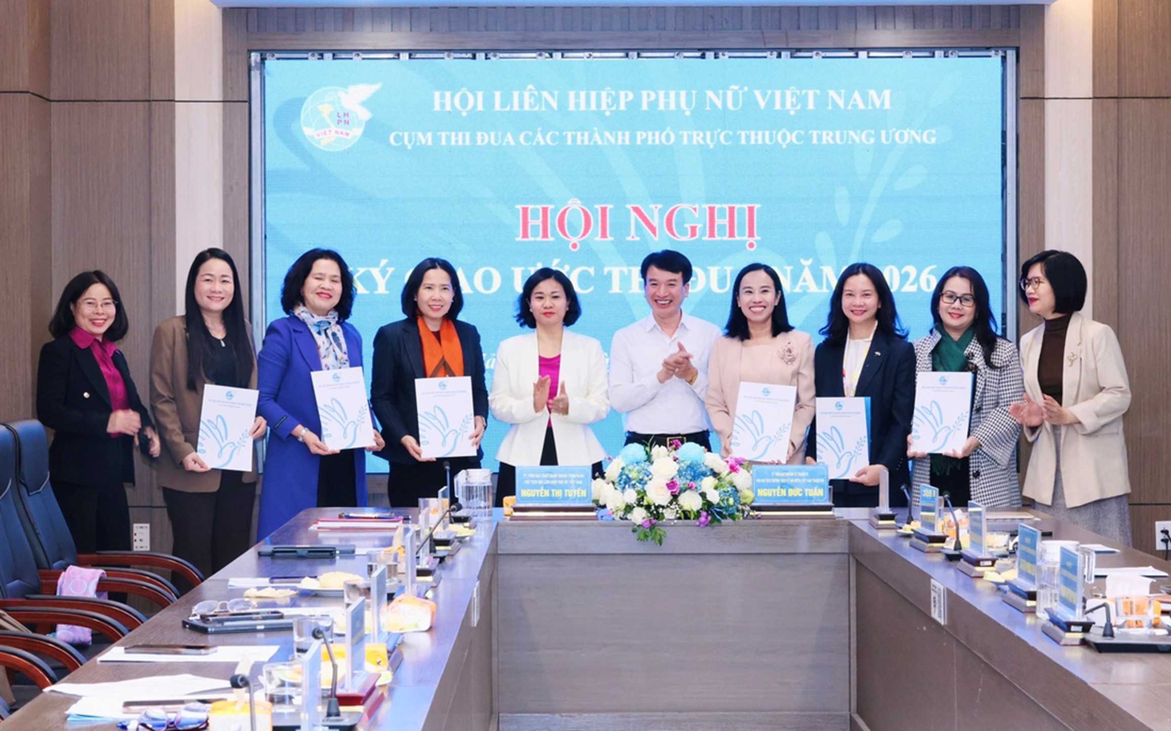  Khẳng định vị thế dẫn đầu phong trào phụ nữ cả nước - ảnh 1