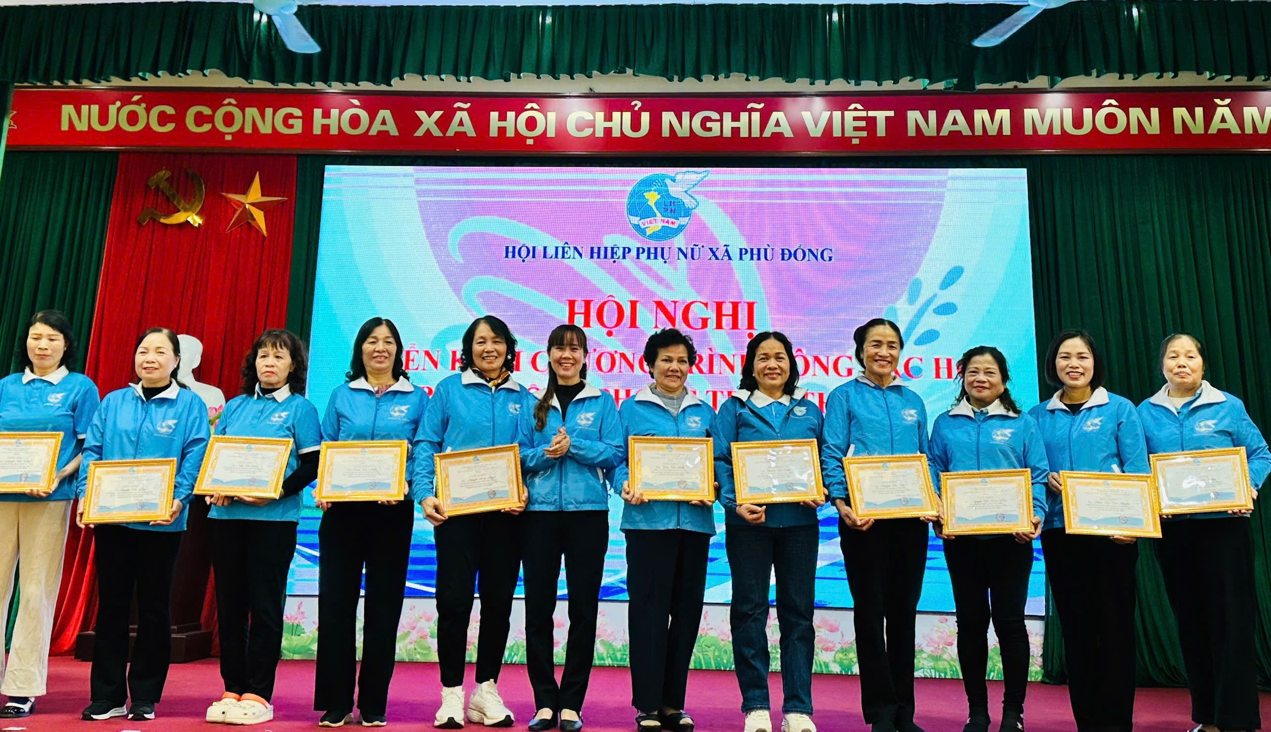 Hội LHPN xã Phù Đổng phát động phong trào thi đua năm 2026 - ảnh 4