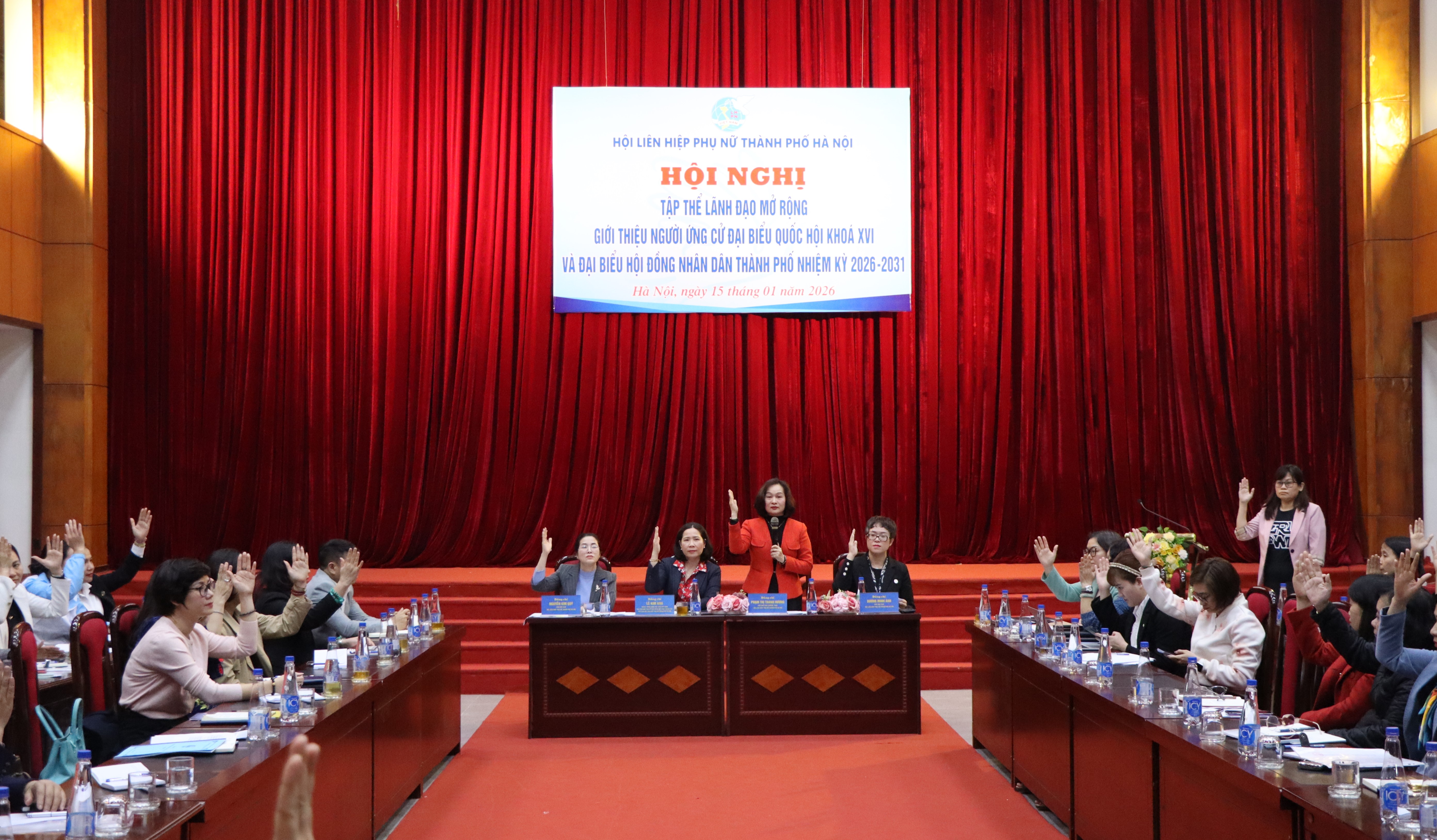 Lấy ý kiến cử tri nơi công tác giới thiệu người ứng cử đại biểu Quốc hội khóa XVI và đại biểu Hội đồng nhân dân Thành phố nhiệm kỳ 2026-2031 - ảnh 3