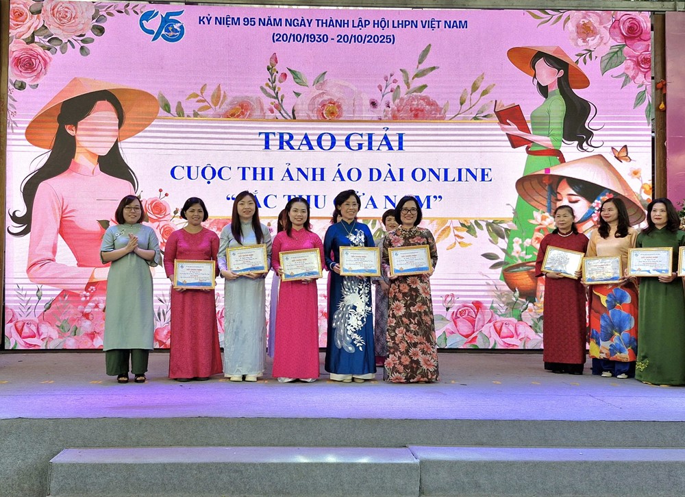 Phụ nữ phường Cửa Nam mong muốn Đại hội tiếp tục quan tâm đến công tác phụ nữ, gia đình và bình đẳng giới - ảnh 3