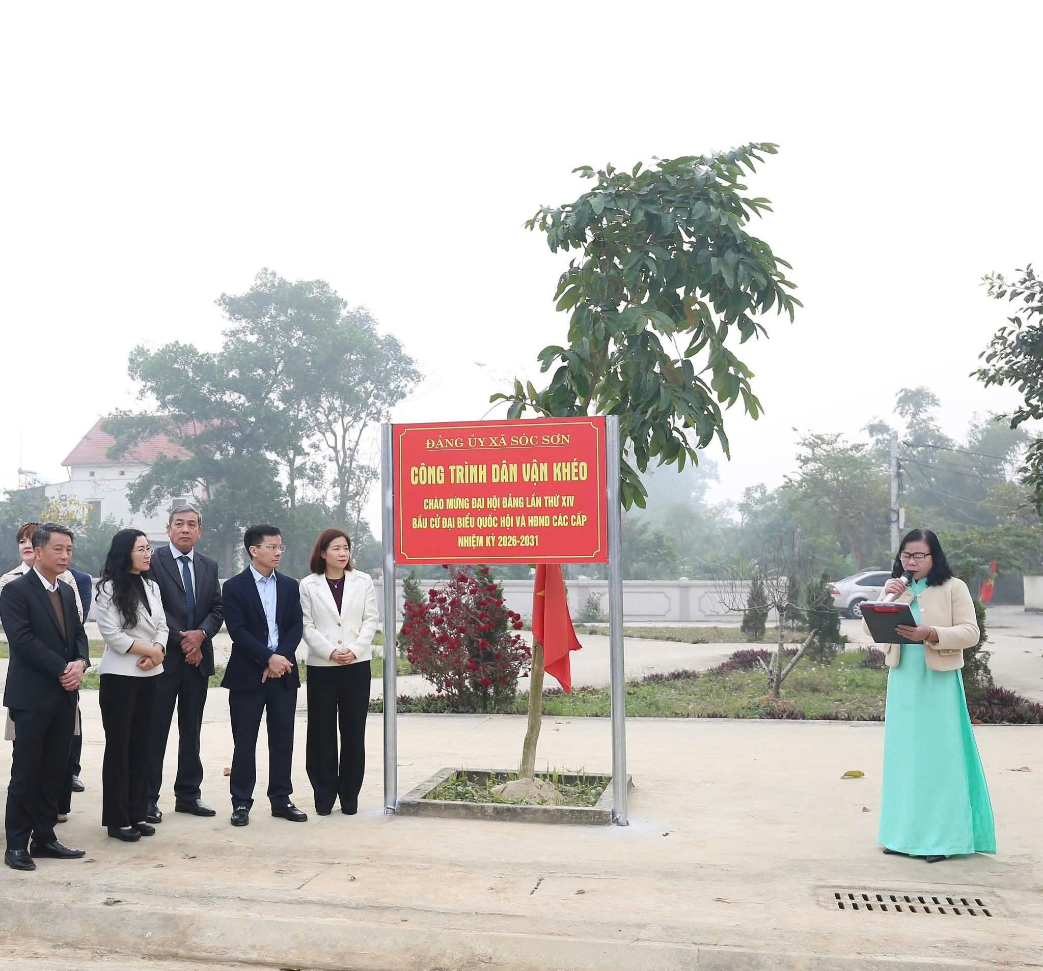 Xã Sóc Sơn gắn biển công trình “Dân vận khéo” chào mừng thành công đại hội Đảng toàn quốc lần thứ XIV - ảnh 5