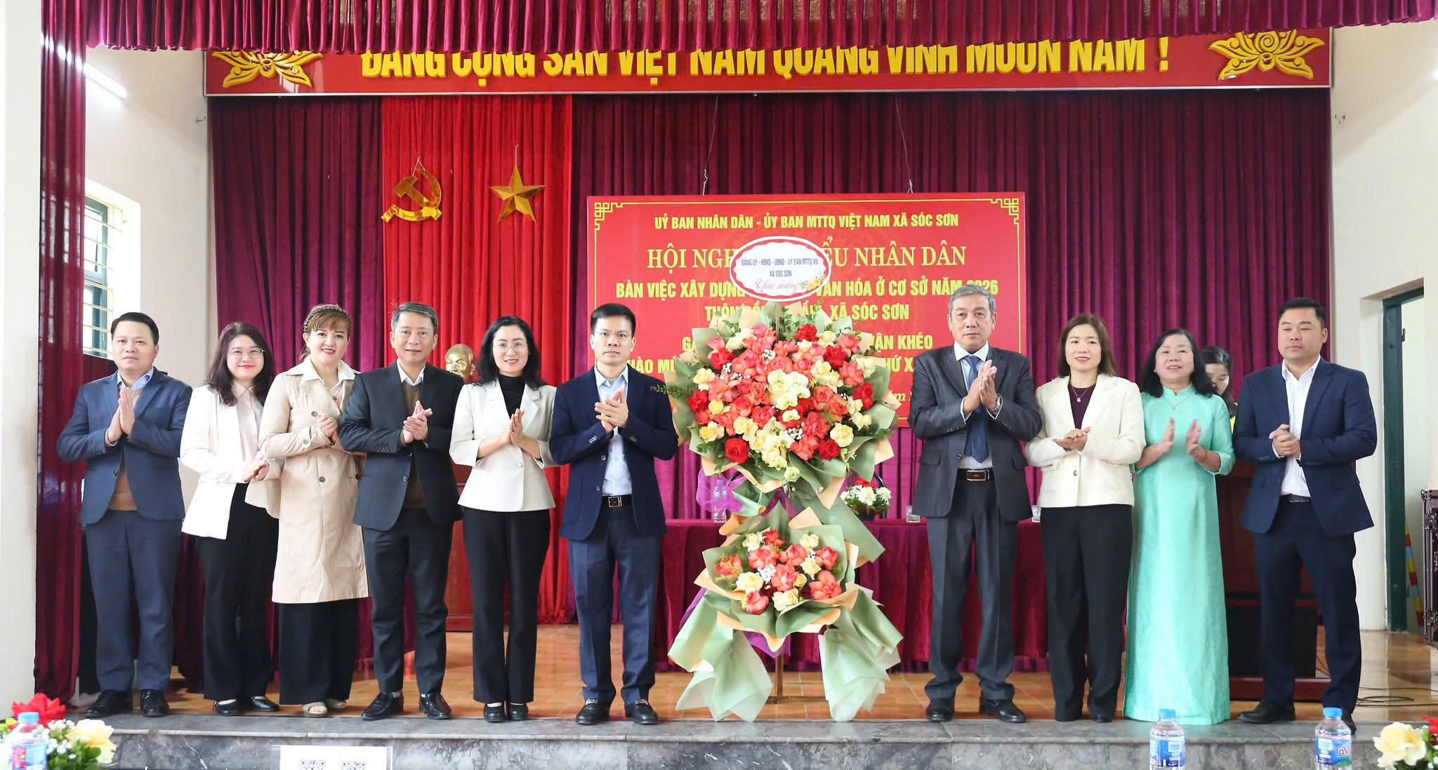 Xã Sóc Sơn gắn biển công trình “Dân vận khéo” chào mừng thành công đại hội Đảng toàn quốc lần thứ XIV - ảnh 6