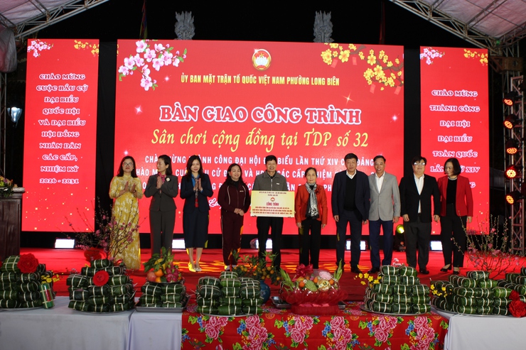 Phường Long Biên tổ chức chuỗi hoạt động “Xuân đoàn kết - Tết nhân ái” Bính Ngọ 2026 - ảnh 1