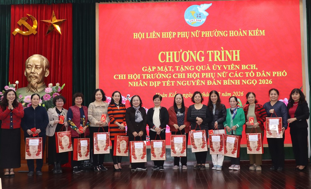 Phụ nữ Hoàn Kiếm đổi mới, sáng tạo triển khai nhiều hoạt động ý nghĩa - ảnh 2