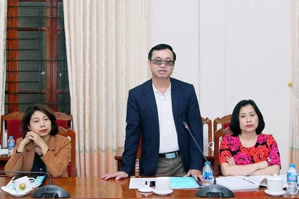 Không được tùy tiện giao con cho người khác - ảnh 1
