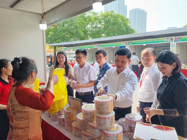 Kích cầu với người tiêu dùng Thủ đô - ảnh 1