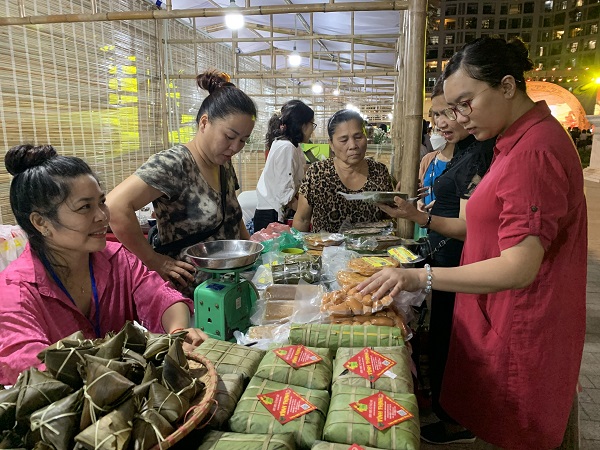 Đảm bảo nguồn cung hàng hóa phục vụ Tết Quý Mão 2023 - ảnh 1