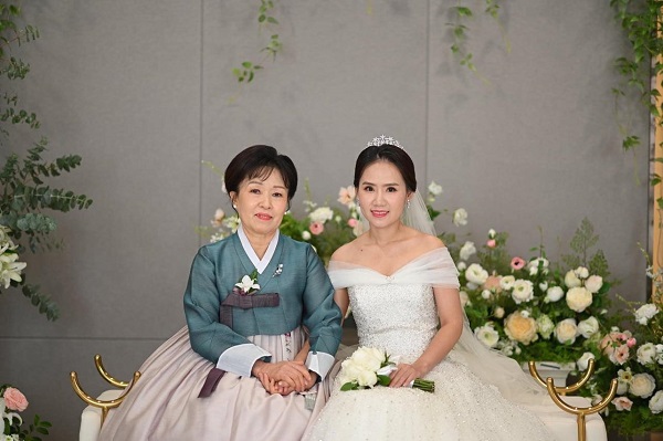 Nếp nhà nơi xa xứ - ảnh 1