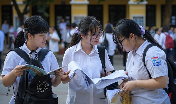 Rối bời chọn tổ hợp môn thi vào lớp 10 - ảnh 1