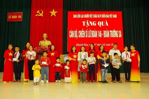 Kỳ 3: Một lòng hướng về Trường Sa, Hoàng Sa - ảnh 1