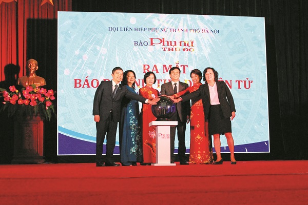 Bắt kịp xu thế chuyển đổi số - ảnh 1