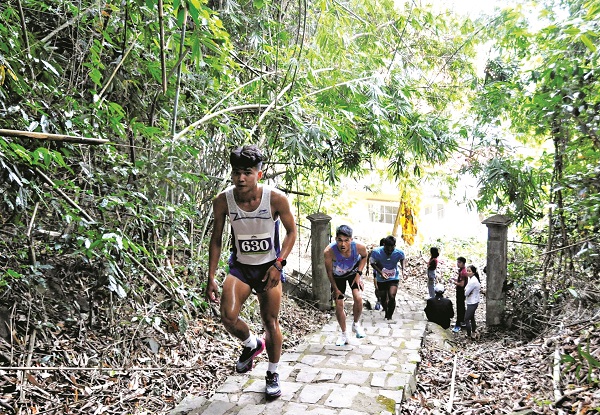 Hấp dẫn không khí thi đấu ngày đầu năm - ảnh 3