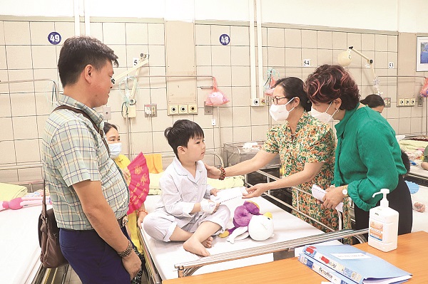 Đảng, Nhà nước luôn quan tâm chăm lo cộng đồng người Việt Nam ở nước ngoài - ảnh 4