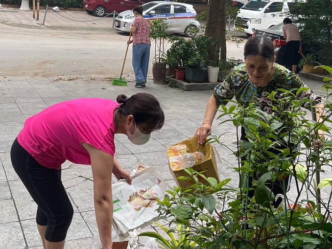 Phụ nữ Kim Mã giữ gìn, phát huy hệ giá trị gia đình Thủ đô - ảnh 1