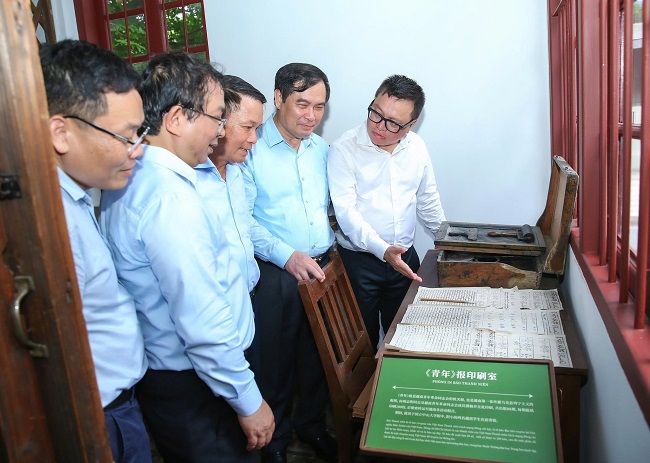 Về với cội nguồn báo chí cách mạng - ảnh 1