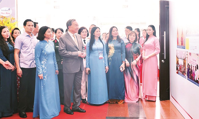 Phụ nữ Việt Nam đổi mới sáng tạo, xây dựng đất nước phát triển hùng cường - ảnh 1