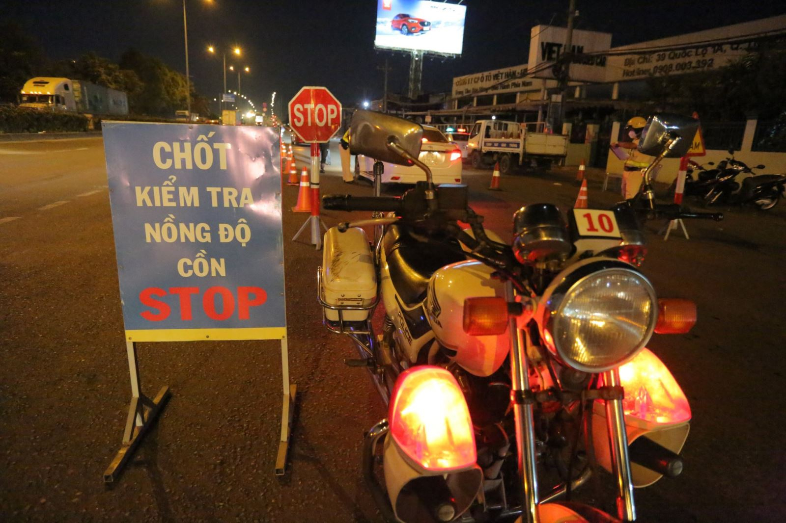 Trên 640 tài xế bị xử phạt vì vi phạm nồng độ cồn trong ngày mùng 2 Tết - ảnh 1
