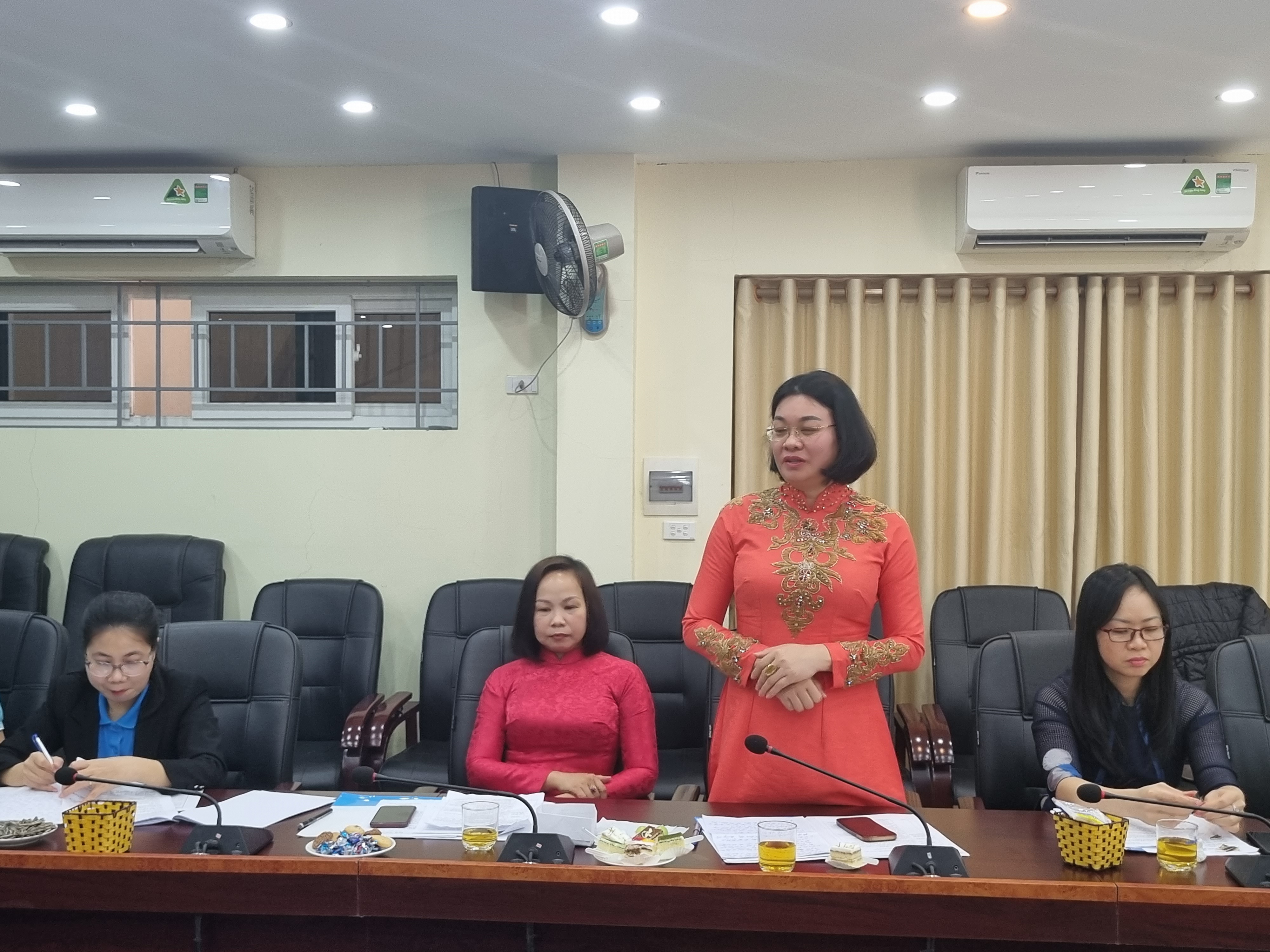 Cụm thi đua số 2- Hội LHPN Hà Nội ký giao ước thi đua năm 2023 - ảnh 2