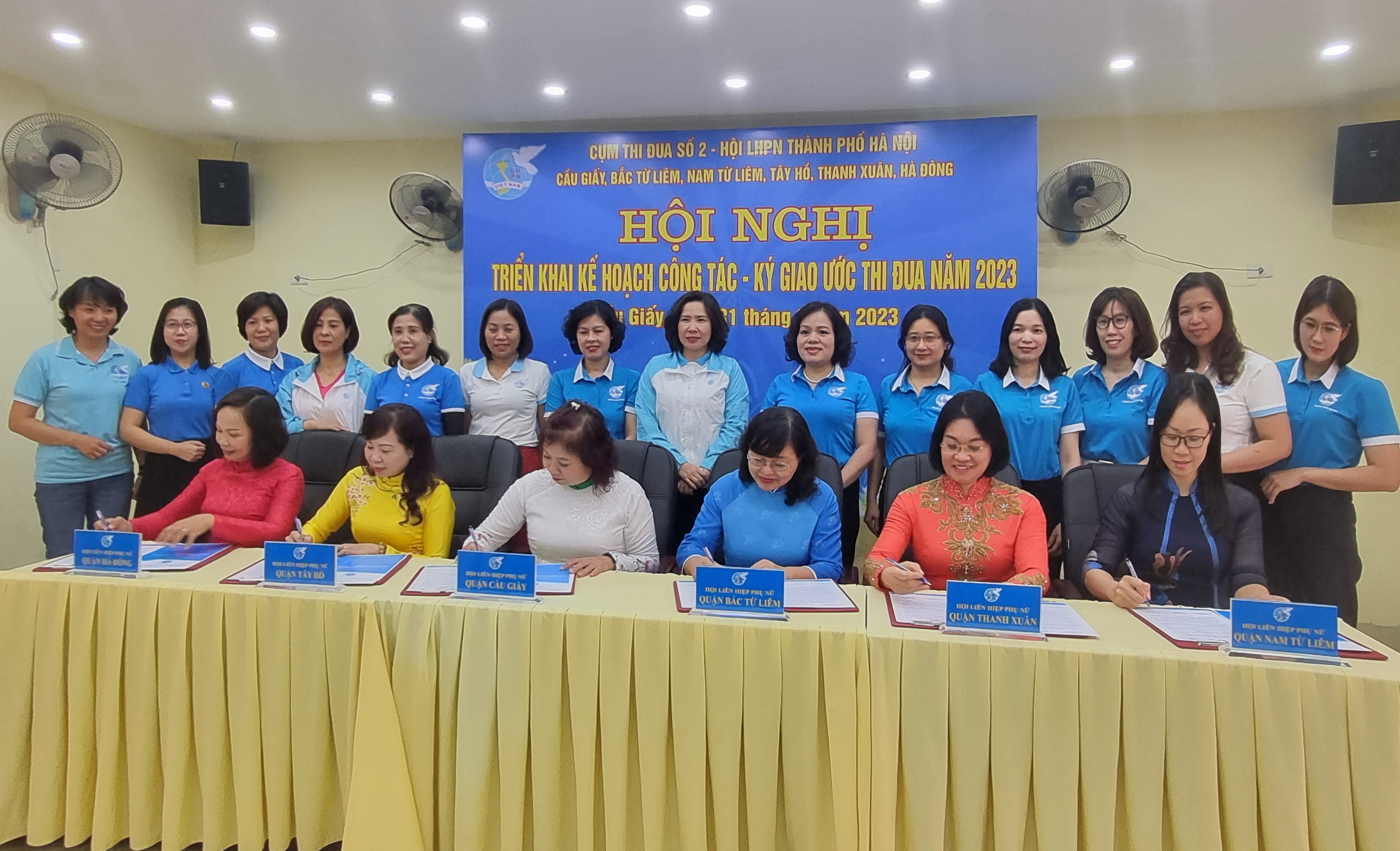 Cụm thi đua số 2- Hội LHPN Hà Nội ký giao ước thi đua năm 2023 - ảnh 4