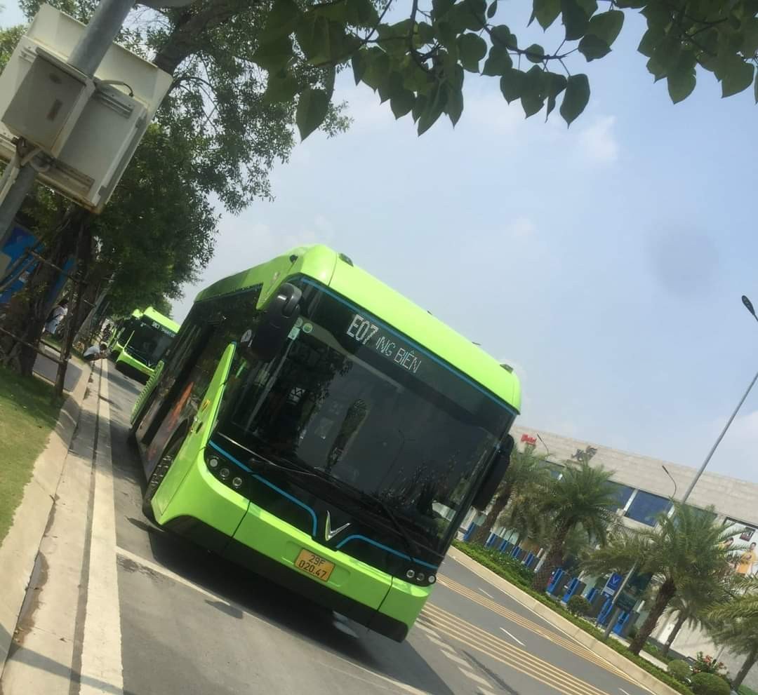 5,9 triệu lượt xe buýt được chấm chất lượng dịch vụ 5 sao - ảnh 1