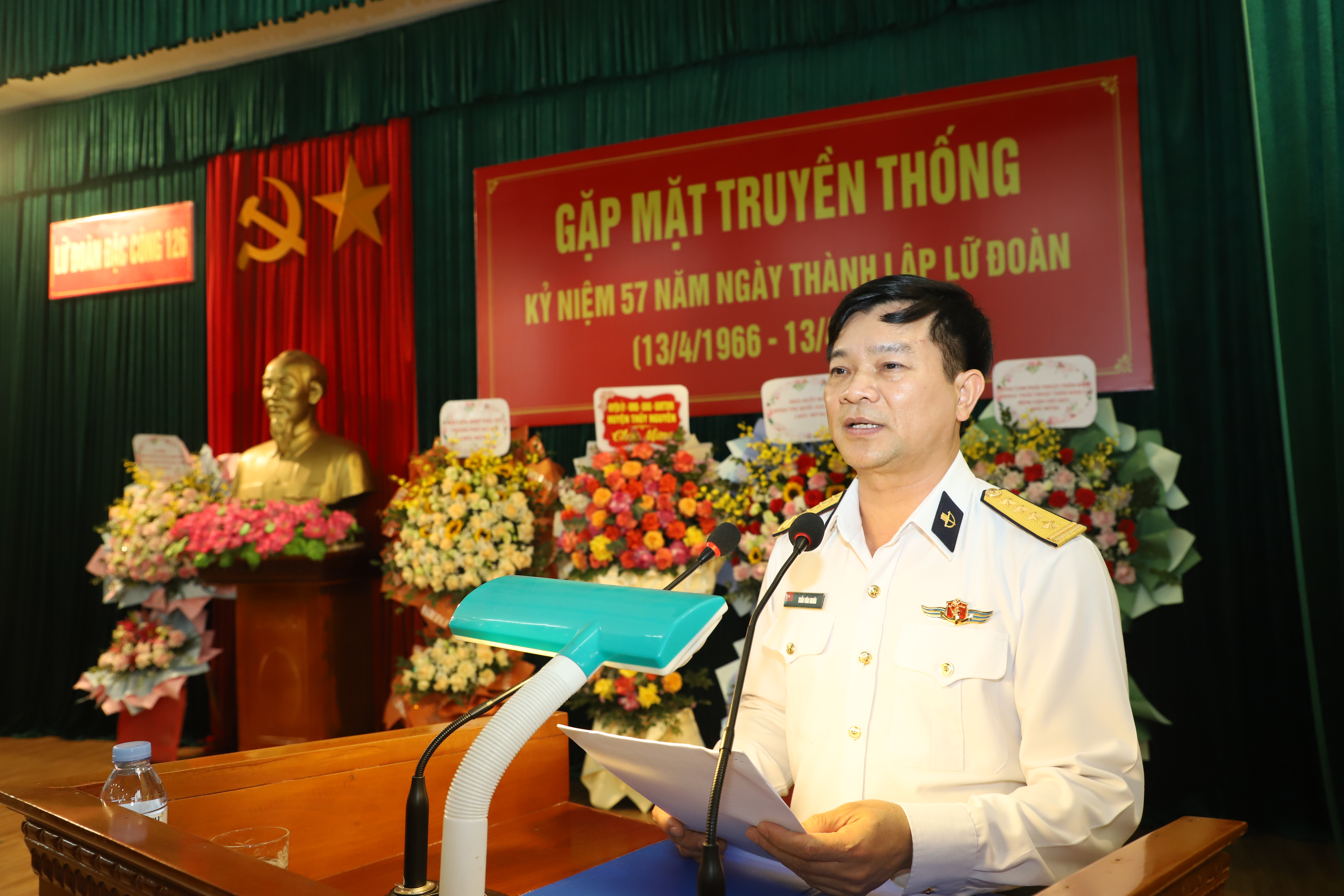 Lữ đoàn Đặc công Hải quân 126 gặp mặt truyền thống kỷ niệm 57 năm ngày thành lập - ảnh 2
