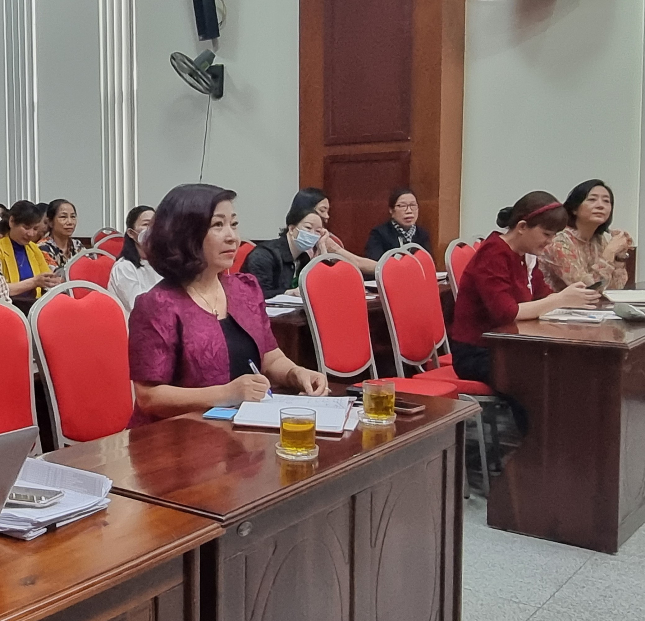 Hội LHPN Hà Nội: Tổ chức học tập, nghiên cứu, quán triệt và thực hiện chuyên đề năm 2023 - ảnh 1