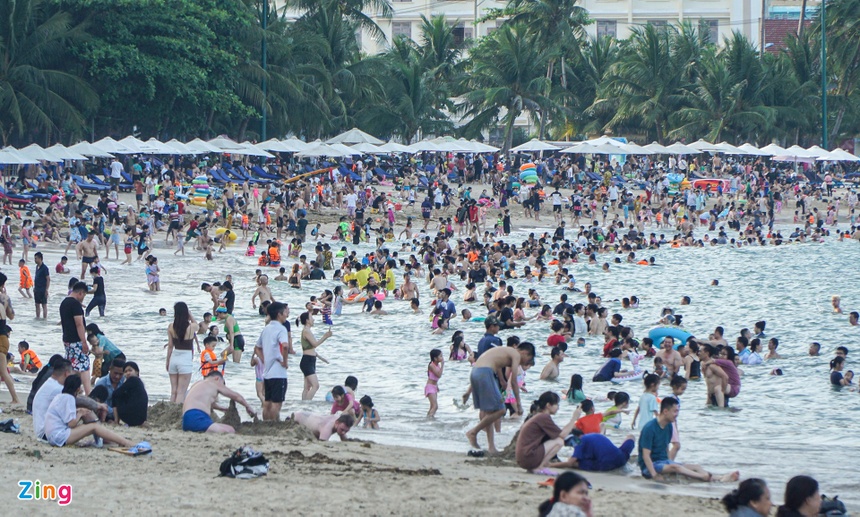 Nha Trang thiếu chỗ chơi cho giới trẻ - ảnh 2