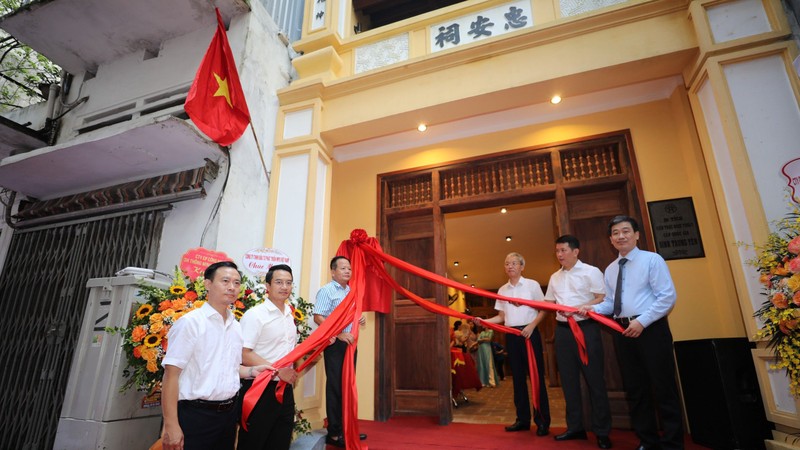 Quận Hoàn Kiếm khánh thành dự án tu bổ, tôn tạo đình Trung Yên - ảnh 1