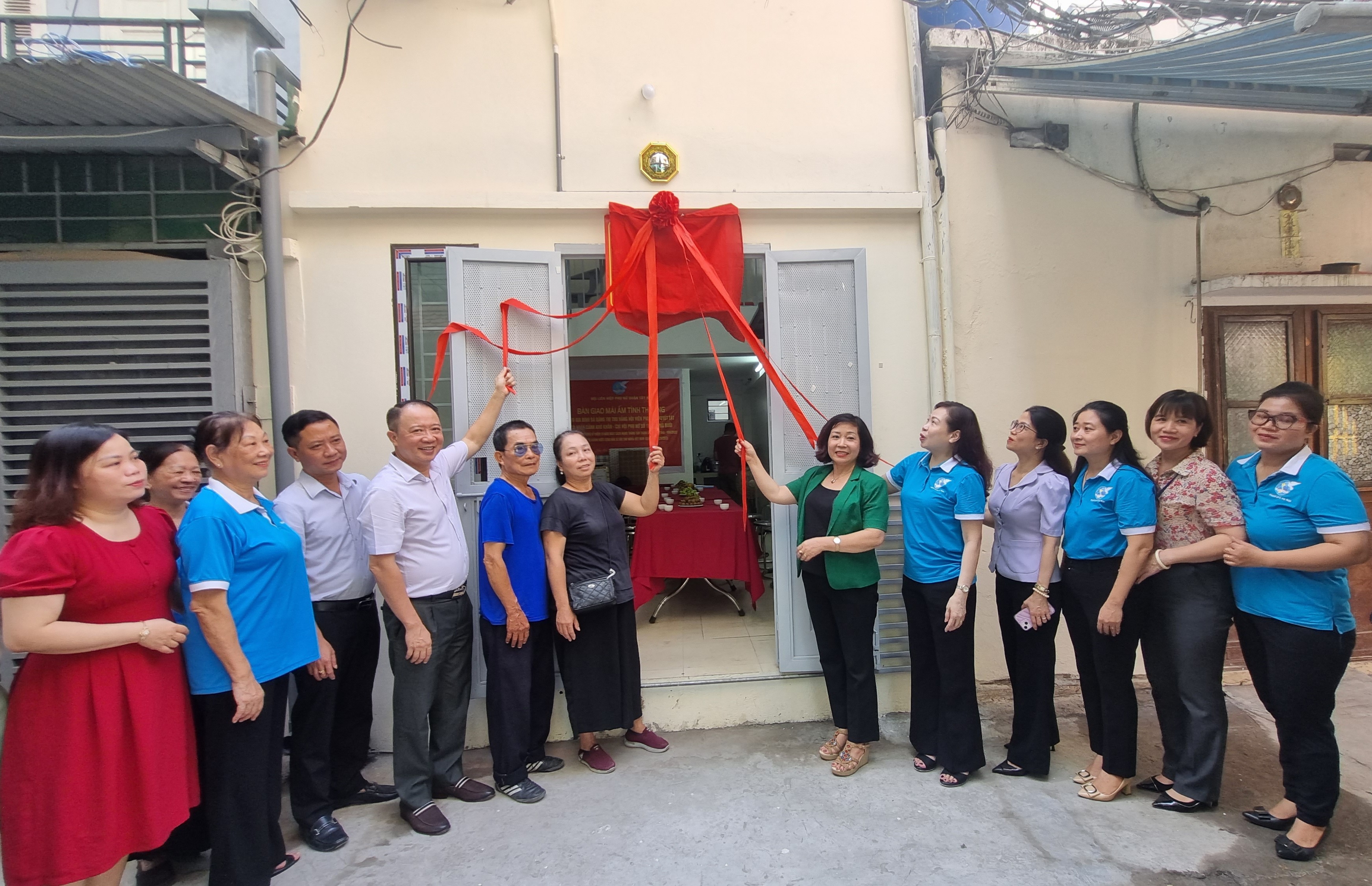 Bàn giao “Mái ấm tình thương” cho gia đình hội viên có hoàn cảnh khó khăn - ảnh 1