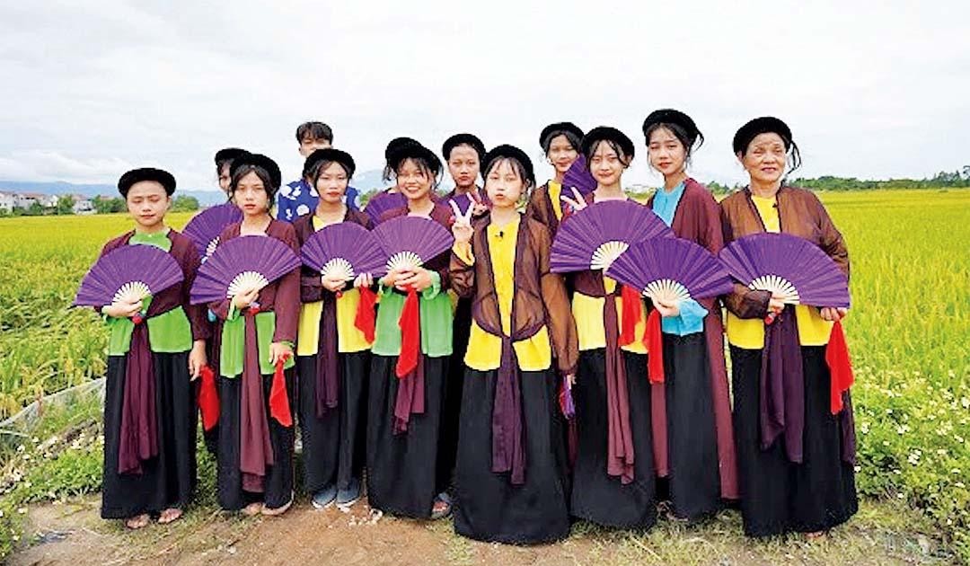 Cần cái “bắt tay” trong bảo tồn nghệ thuật dân gian - ảnh 11