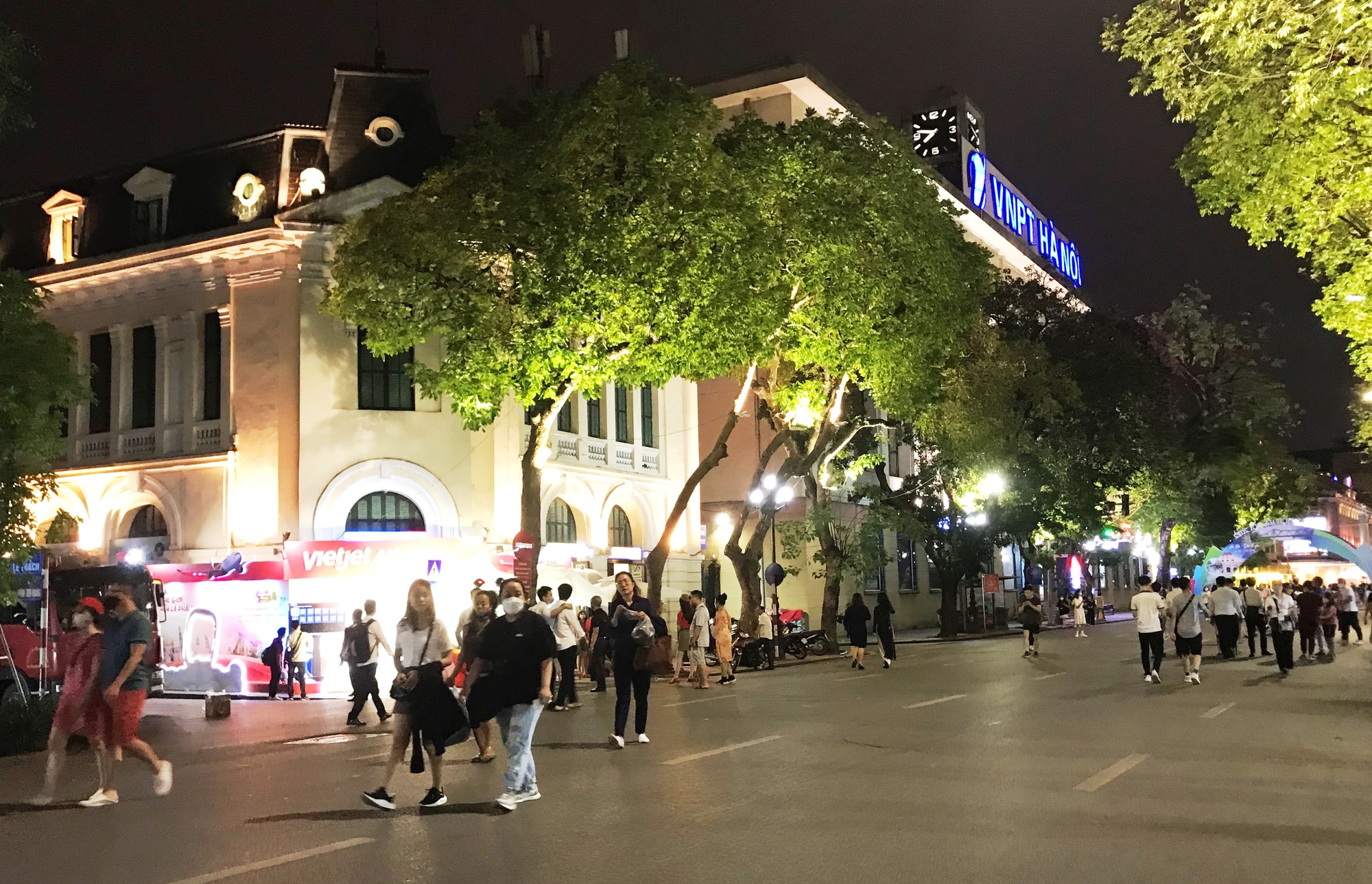 Phố đi bộ hồ Hoàn Kiếm sẽ hoạt động từ ngày 01 - 04/9 - ảnh 1