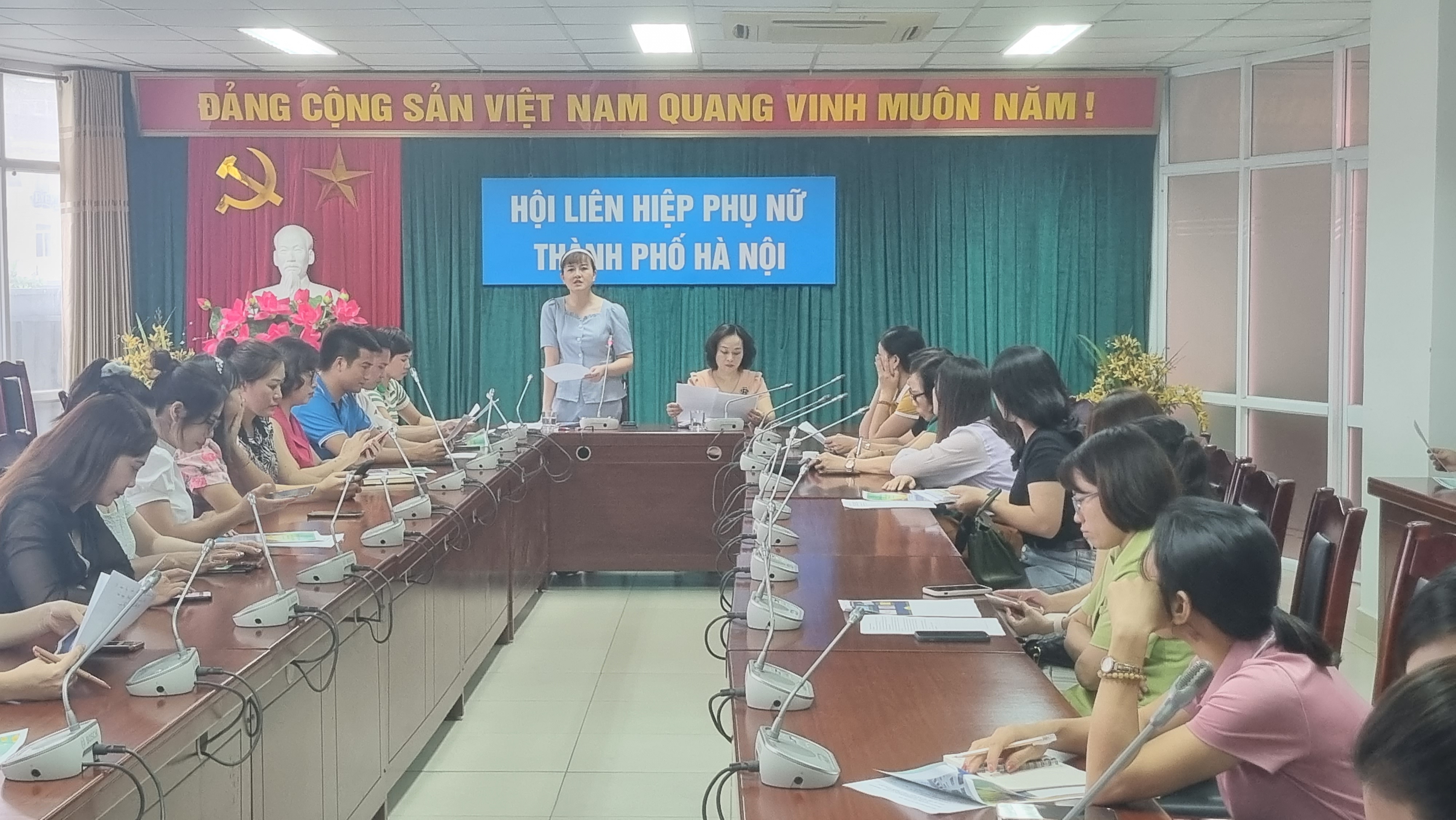 Triển khai chương trình Đồng diễn áo dài “Phụ nữ Thủ đô - hội nhập phát triển” năm 2023 - ảnh 2
