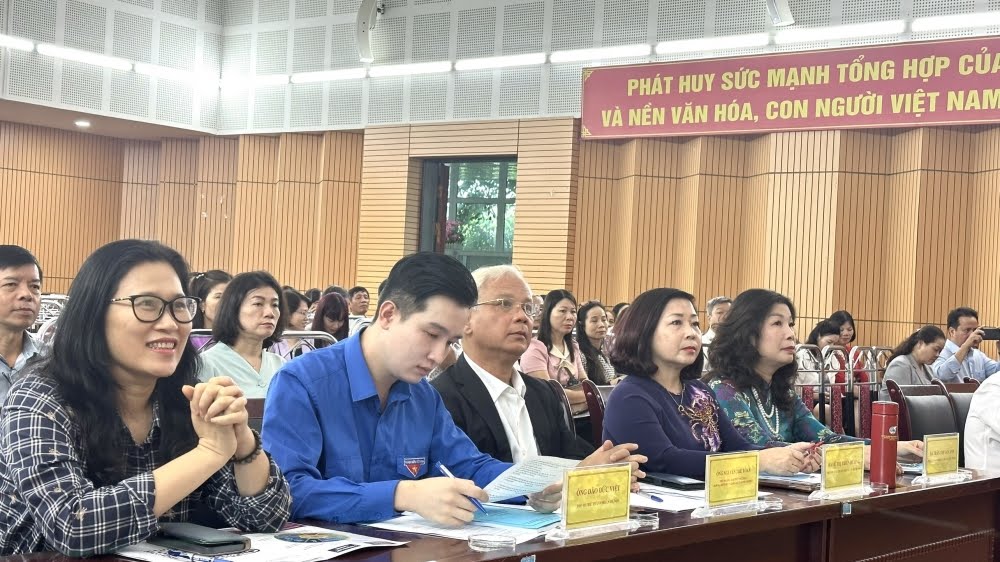 Nhiều kinh nghiệm và cách làm hay trong thực hiện bộ tiêu chí ứng xử trong gia đình - ảnh 1
