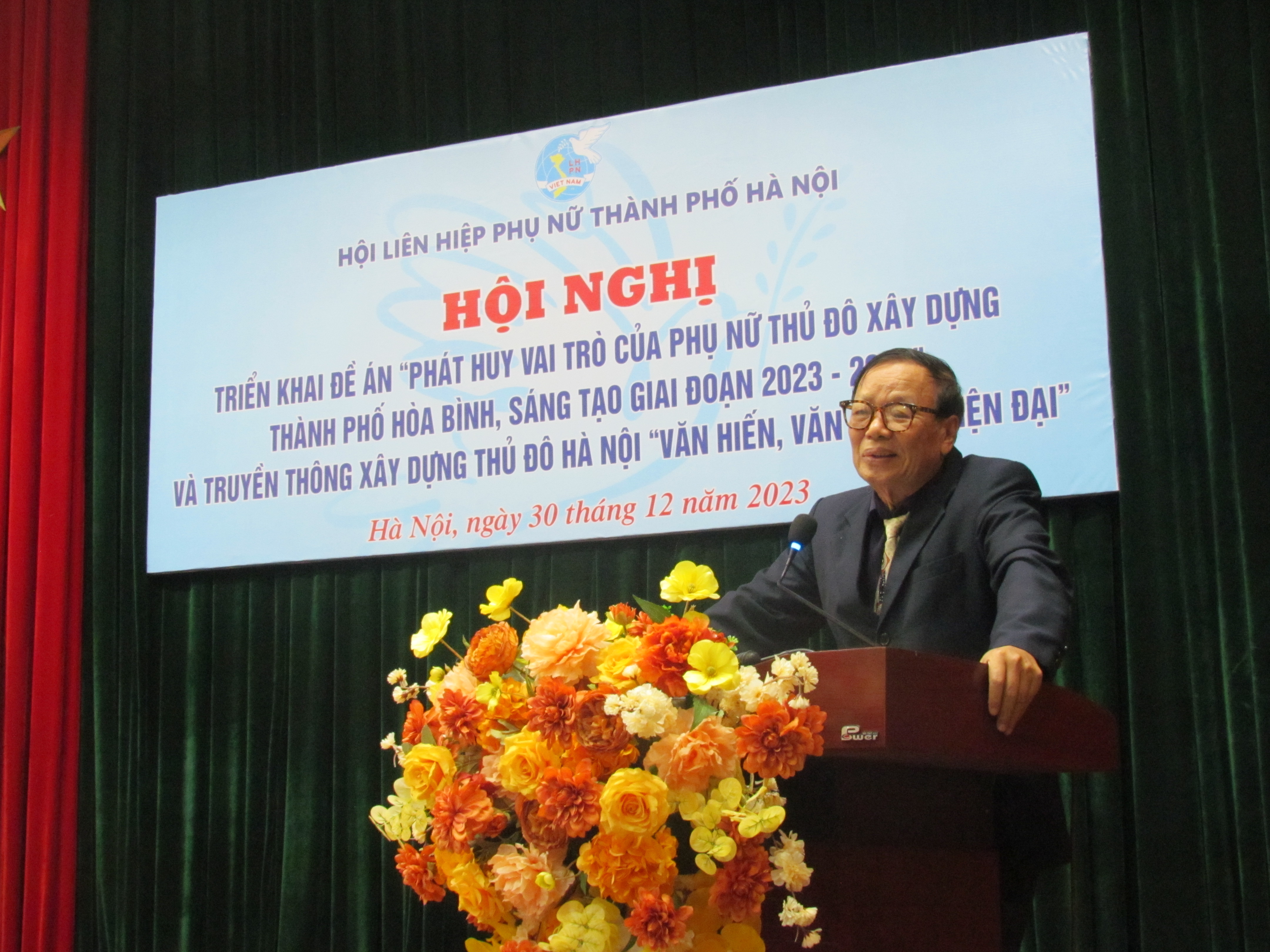 Phụ nữ đóng vai trò quan trọng trong xây dựng Thành phố hòa bình, sáng tạo - ảnh 3