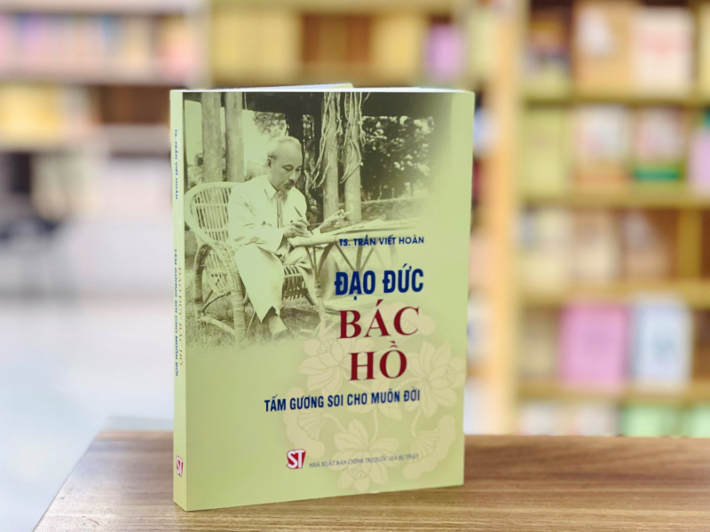 Thêm hai cuốn sách về tư tưởng, đạo đức, phong cách Hồ Chí Minh - ảnh 1