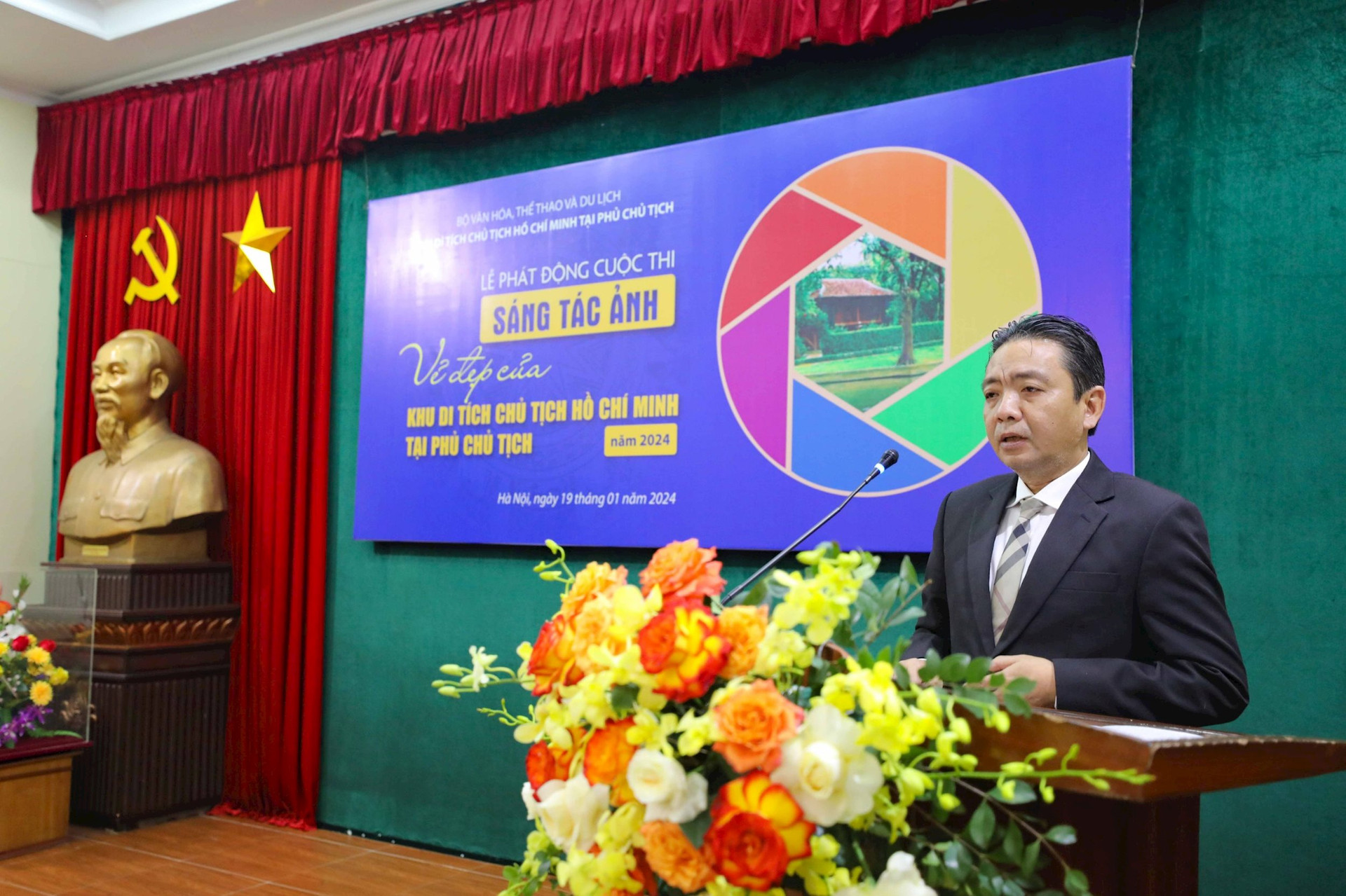  Thi sáng tác ảnh “Vẻ đẹp của Khu di tích Chủ tịch Hồ Chí Minh tại Phủ Chủ tịch” năm 2024 - ảnh 1